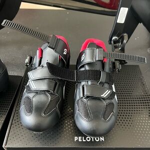 Peloton cycling shoes 38